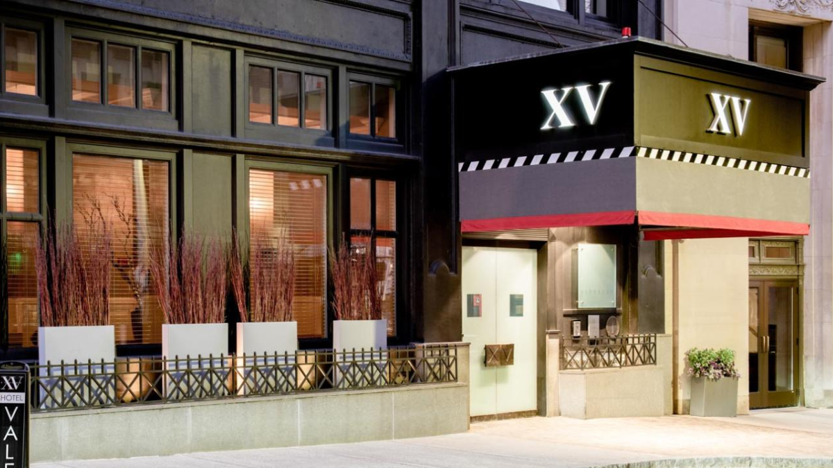Private Transfers from Boston Logan International Airport to XV Beacon