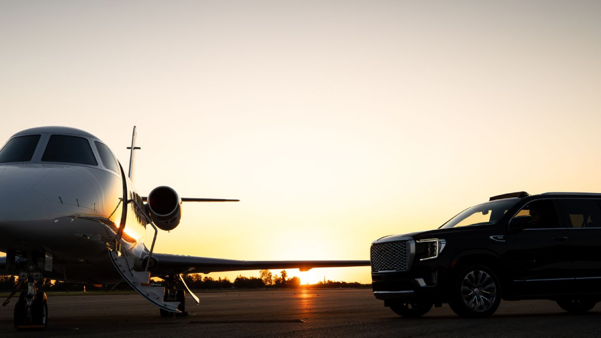 Luxury car providing transportation from Boston to Woods Hole